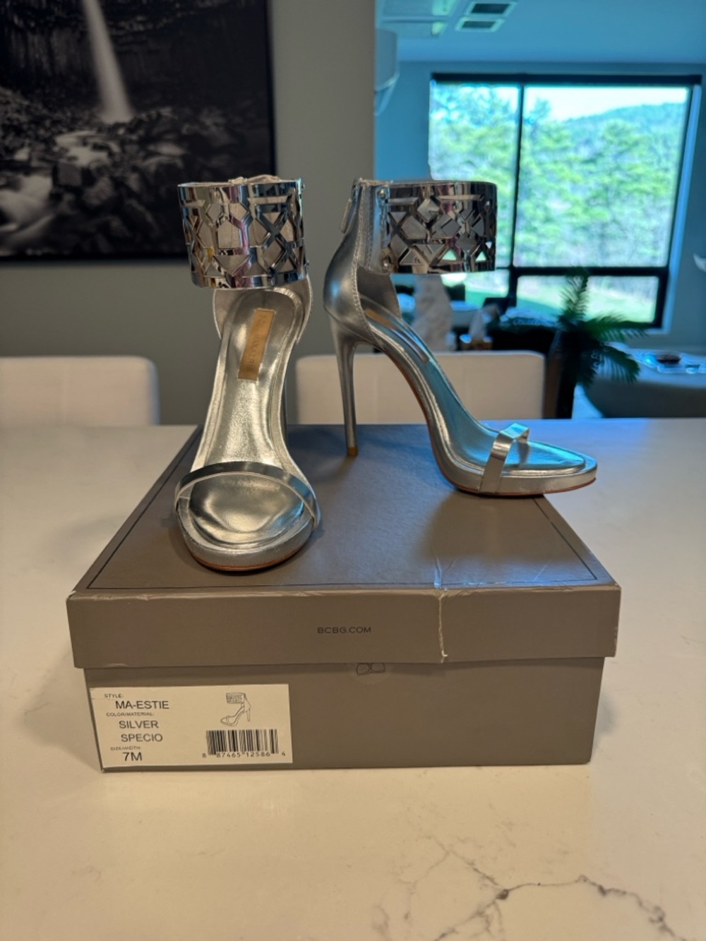 Vintage BCBG Silver Metallic Stiletto Geometric Ankle-Cuff Sandals in Size 7